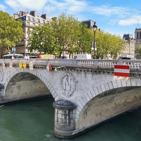 Appartement Cosy A 9 Min A Pied De La Cathedrale Notre Dame Paris Exterior foto
